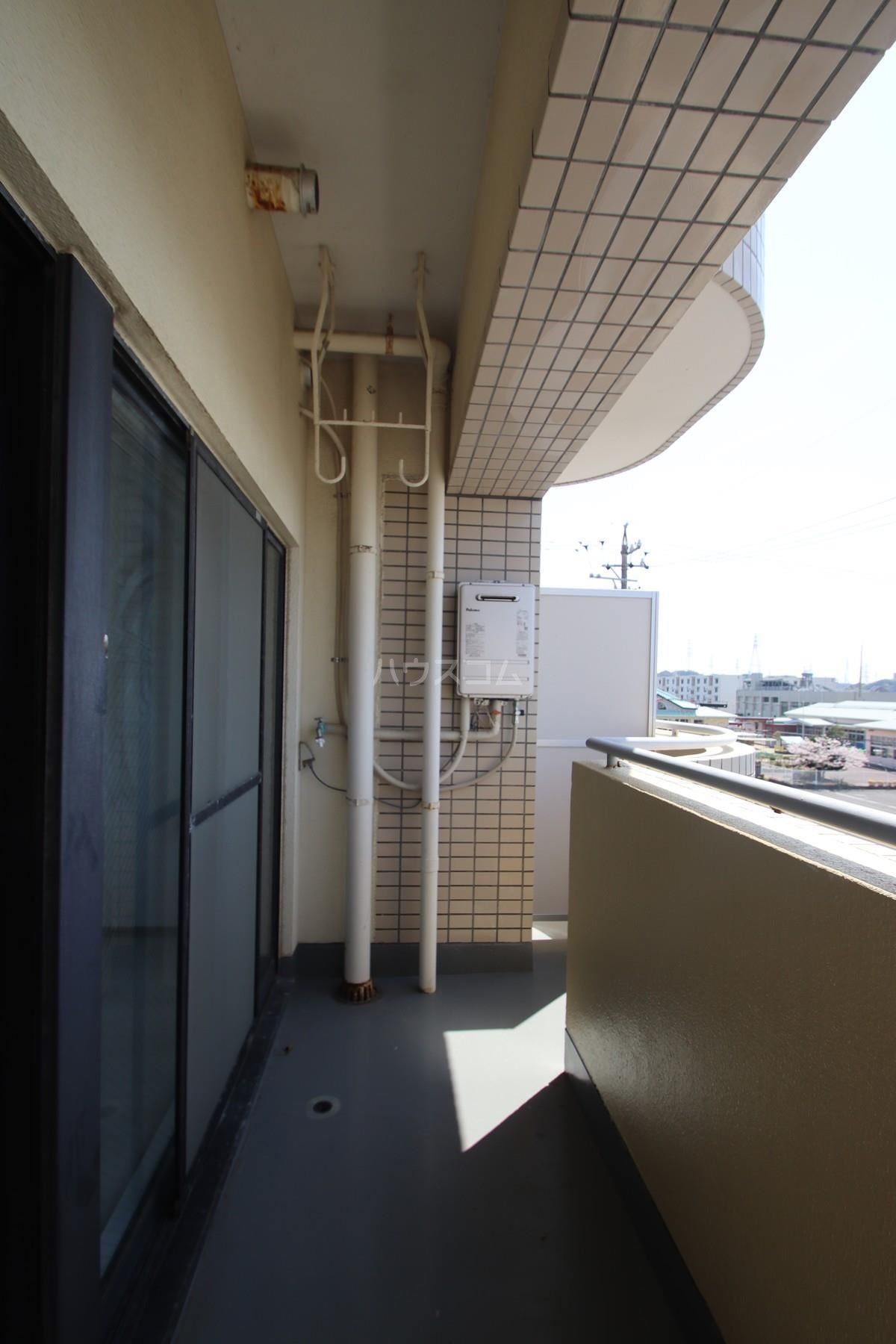 14/28 バルコニー