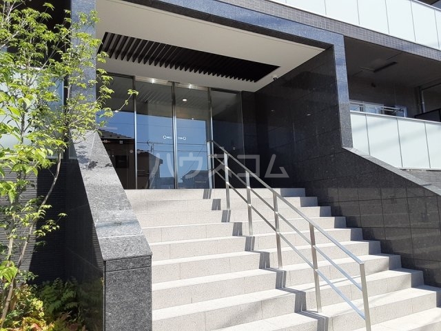 2/6 エントランス