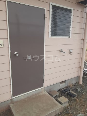 15/17 エントランス