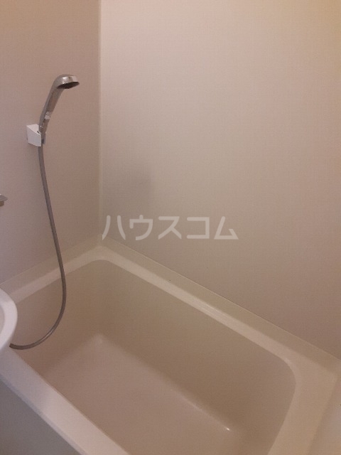 16/30 浴室