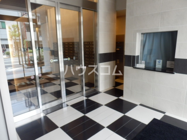 22/29 エントランス