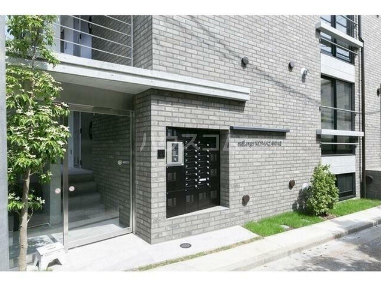 3/7 エントランス