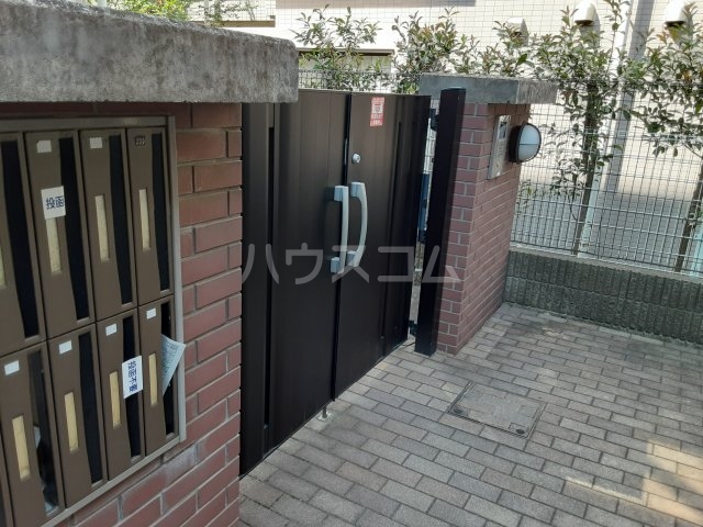 29/30 エントランス