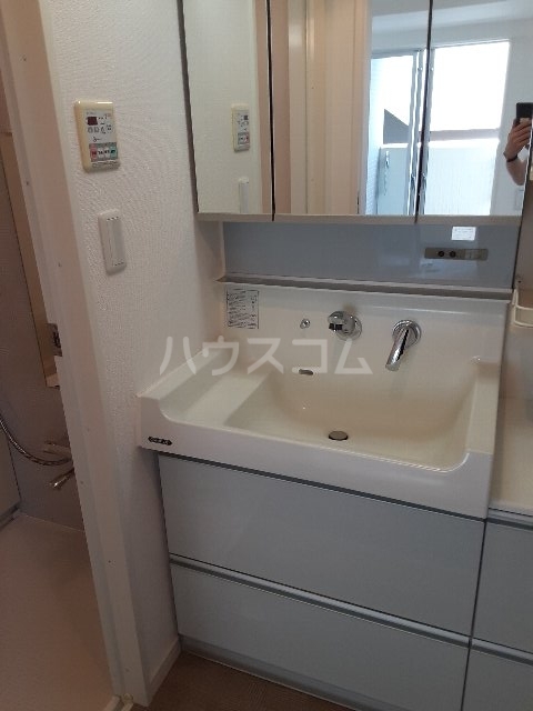 17/30 洗面