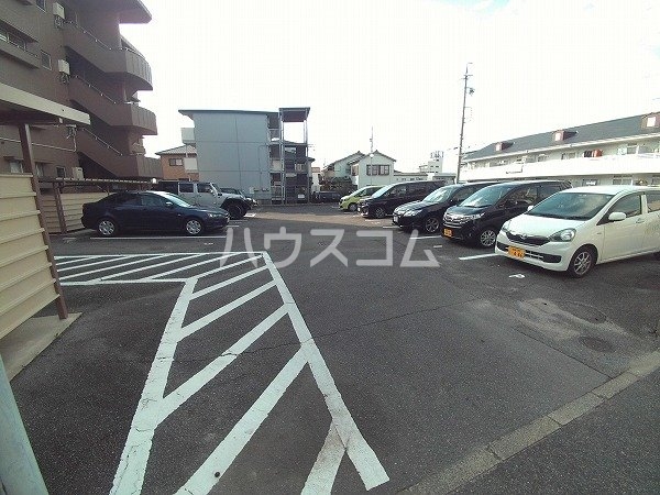 3/11 駐車場