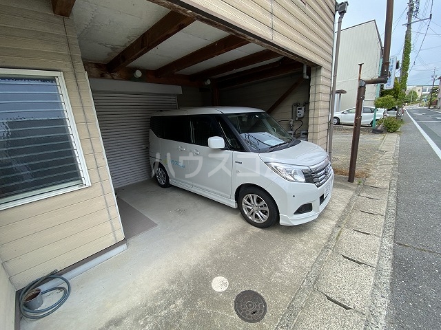 2/10 駐車場