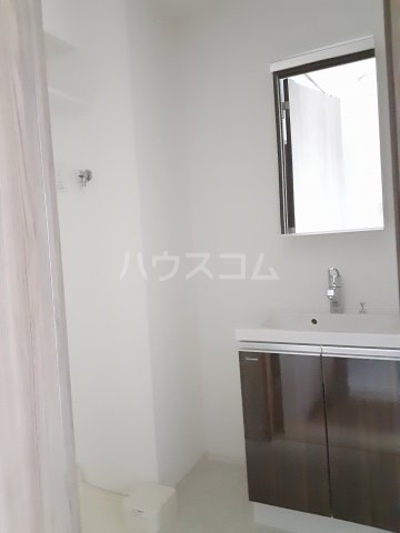 13/30 洗面