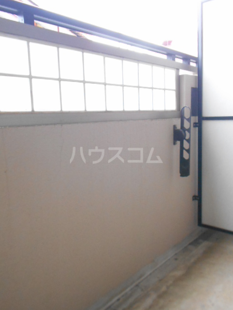 15/28 バルコニー