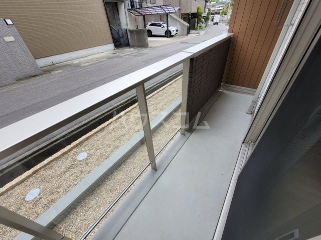 19/30 バルコニー