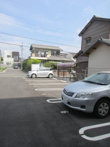 3/3 駐車場