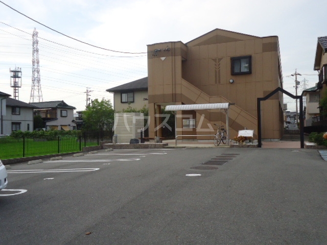 2/10 駐車場