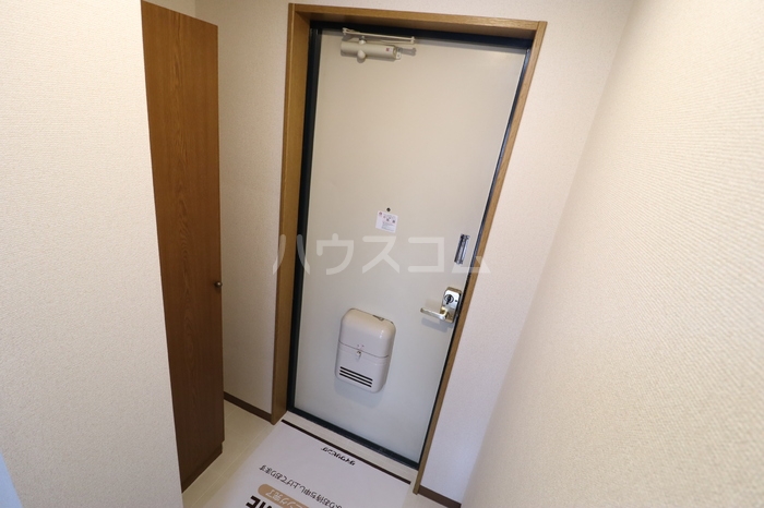 21/25 エントランス