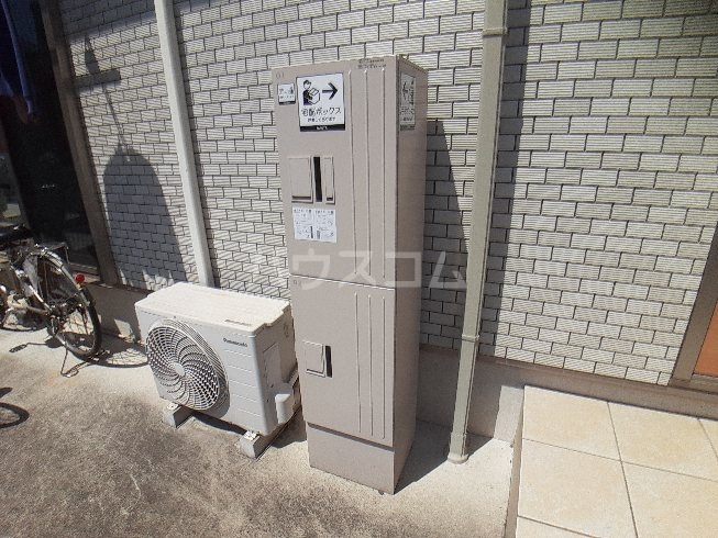 20/30 エントランス