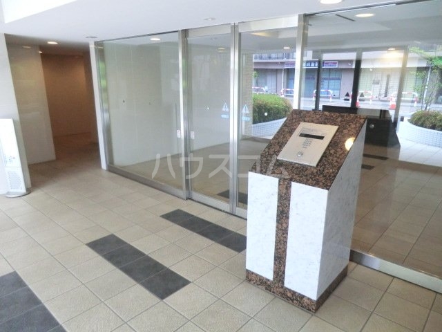 3/5 エントランス