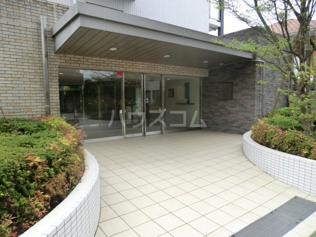 4/5 エントランス