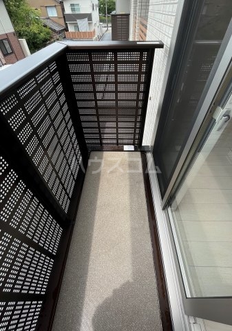 18/30 バルコニー