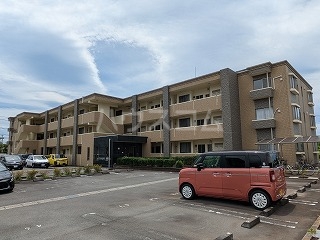 1/4 外観