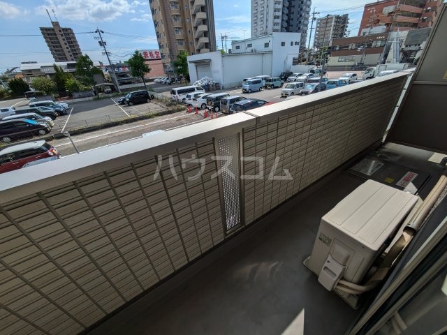 20/30 バルコニー