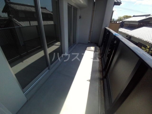21/30 バルコニー