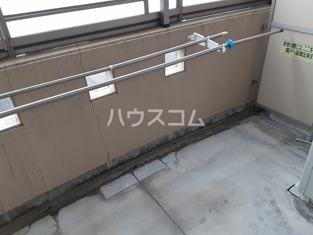 13/20 バルコニー