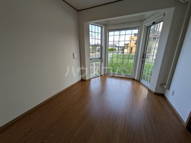 16/23 バルコニー