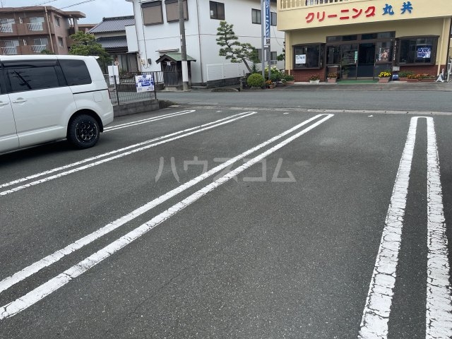 21/24 駐車場