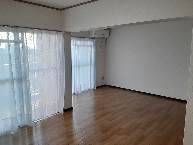 5/30 リビング/ダイニング