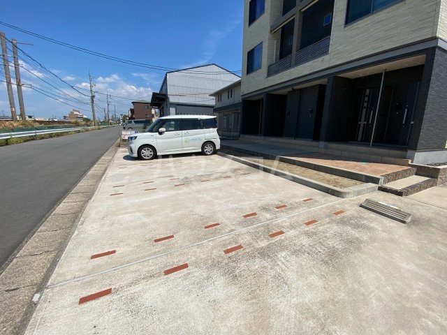 2/10 駐車場