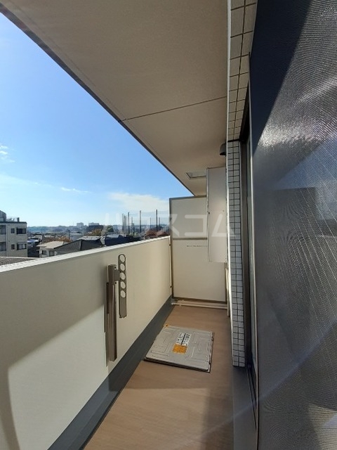 20/29 バルコニー