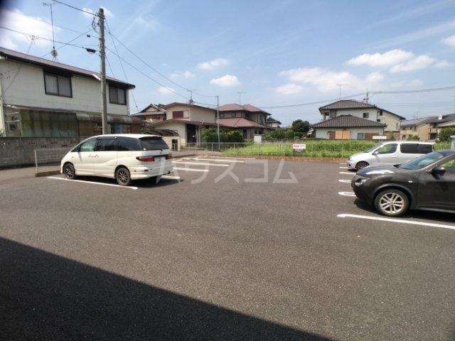 20/30 駐車場