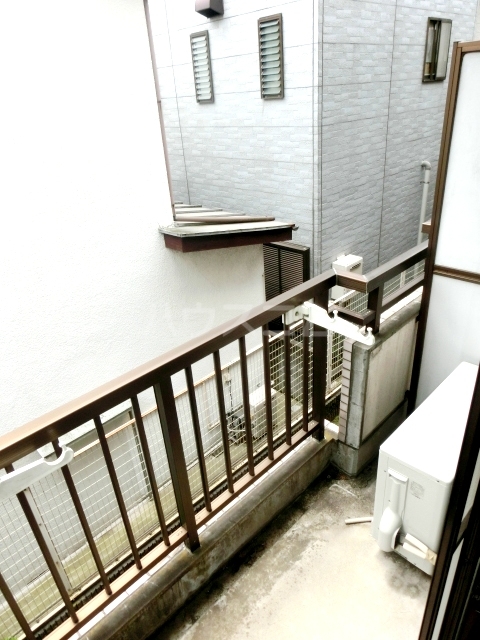 13/29 バルコニー