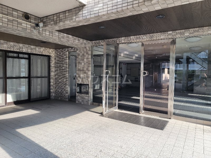 29/30 エントランス