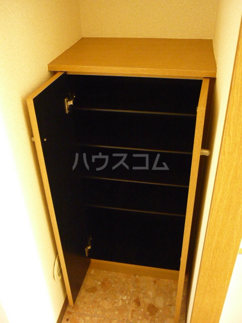 6/16 玄関