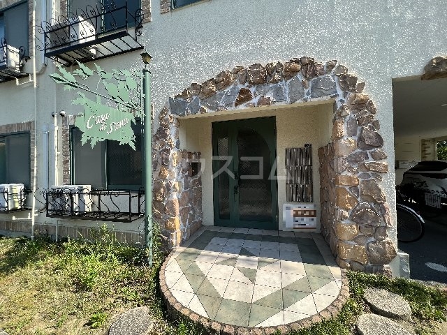 3/4 エントランス