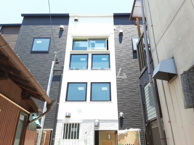 1/25 外観