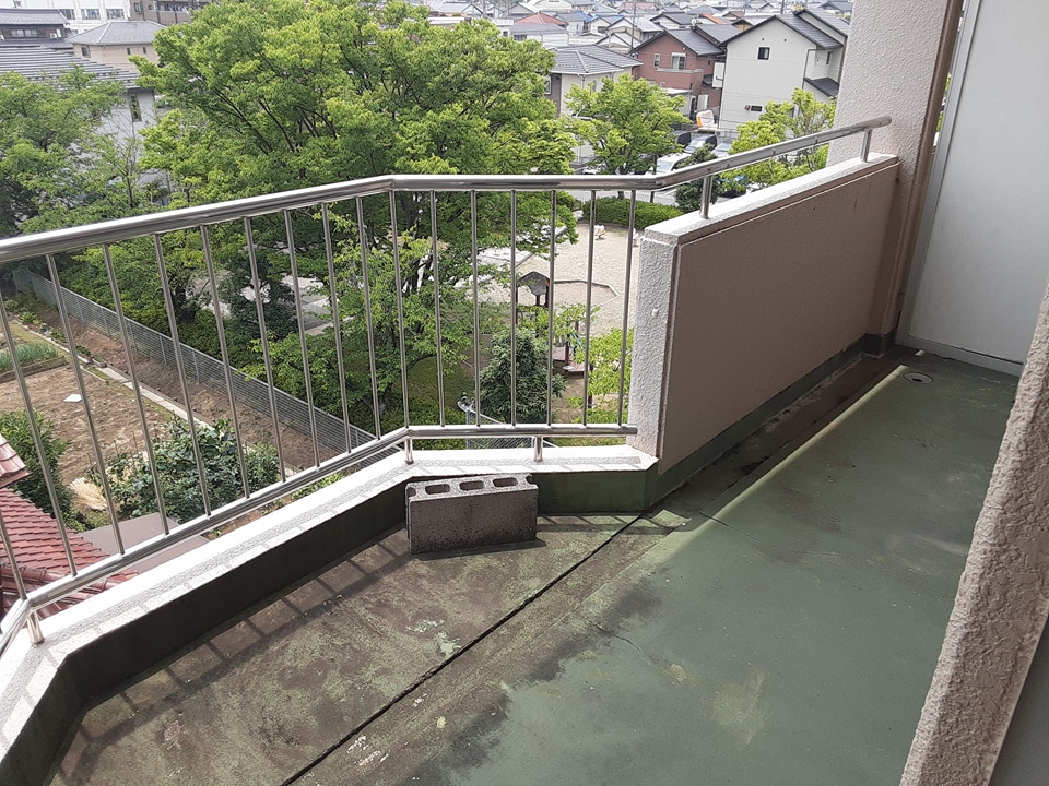 14/22 バルコニー