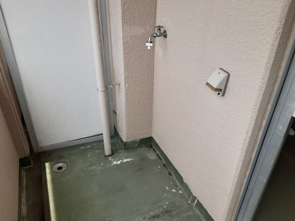 15/22 バルコニー