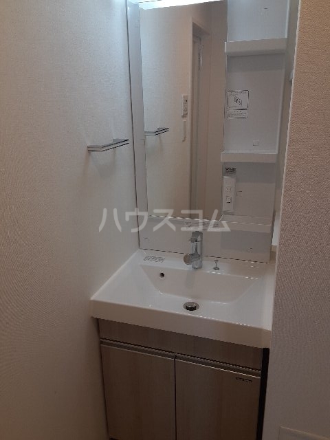 13/30 洗面