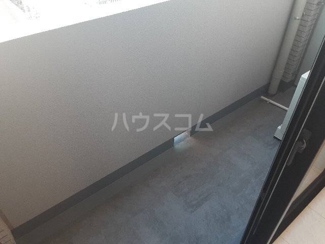 20/30 バルコニー