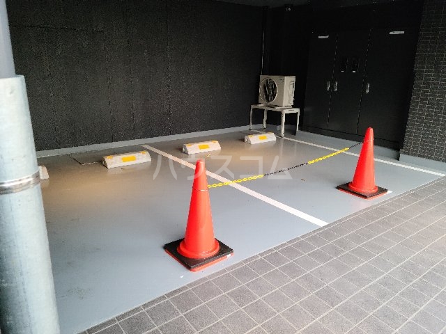 25/30 駐車場