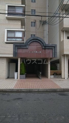 24/27 エントランス