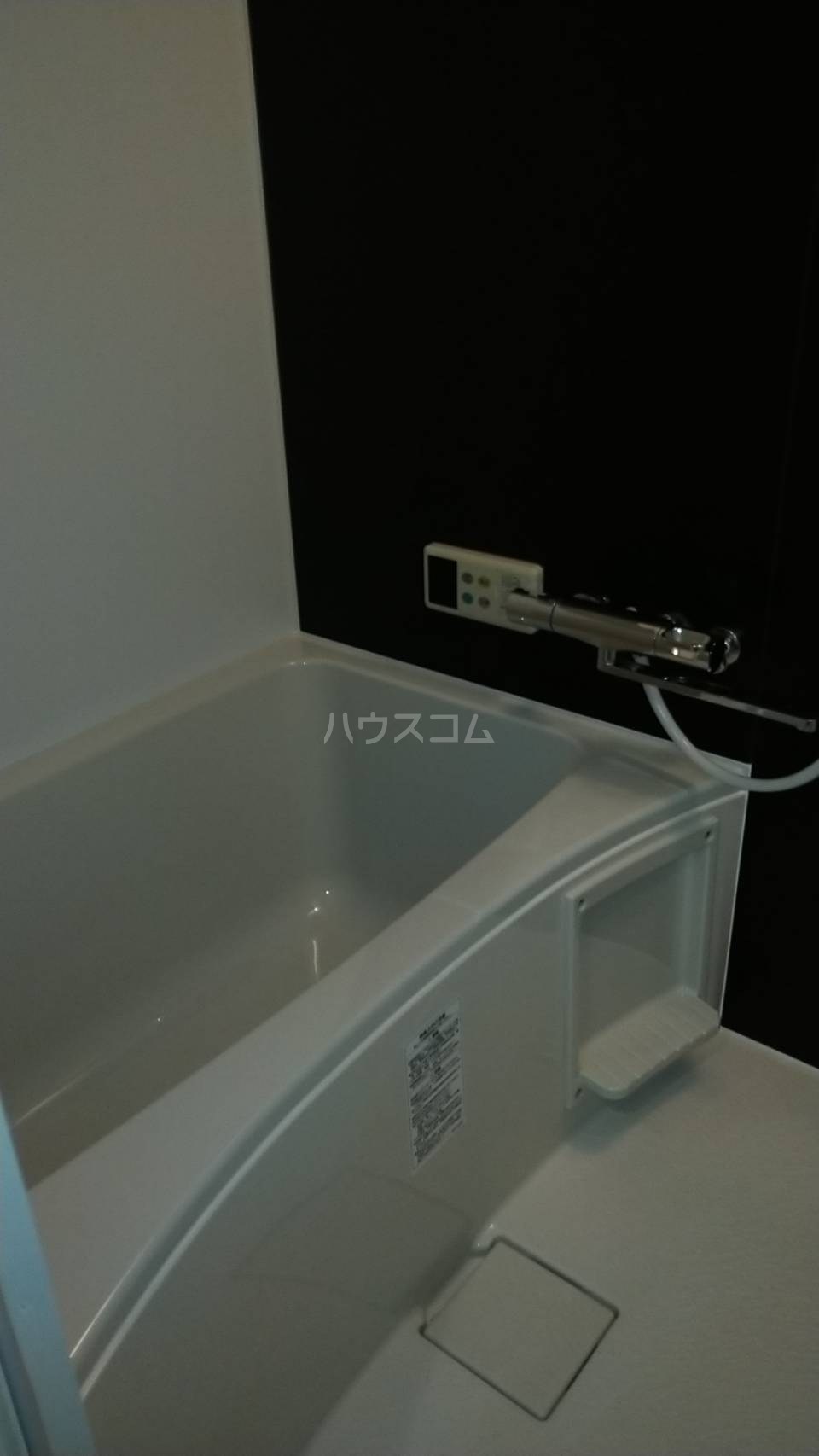 16/27 浴室