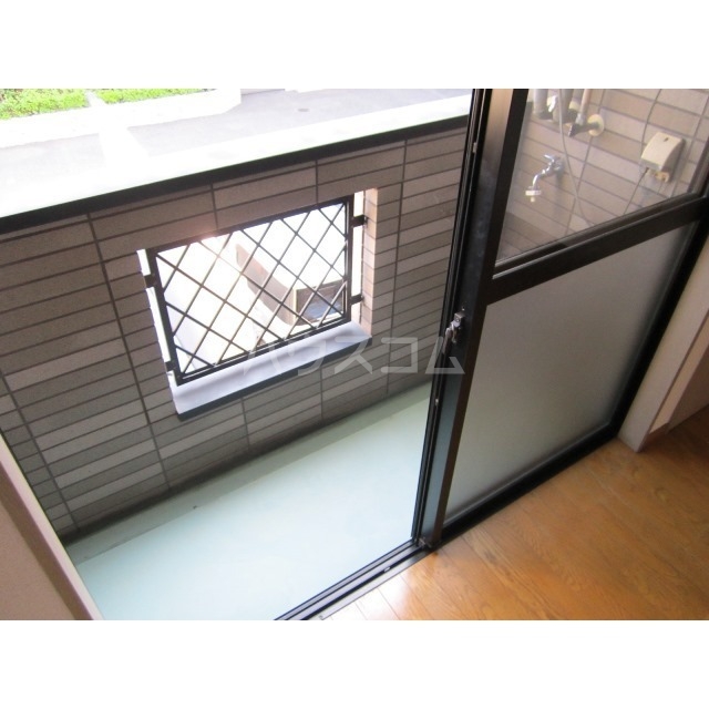 15/21 バルコニー