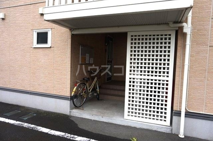 15/21 エントランス