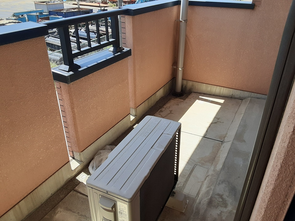 15/21 バルコニー