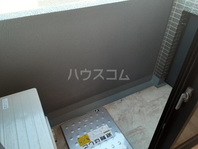 20/30 バルコニー