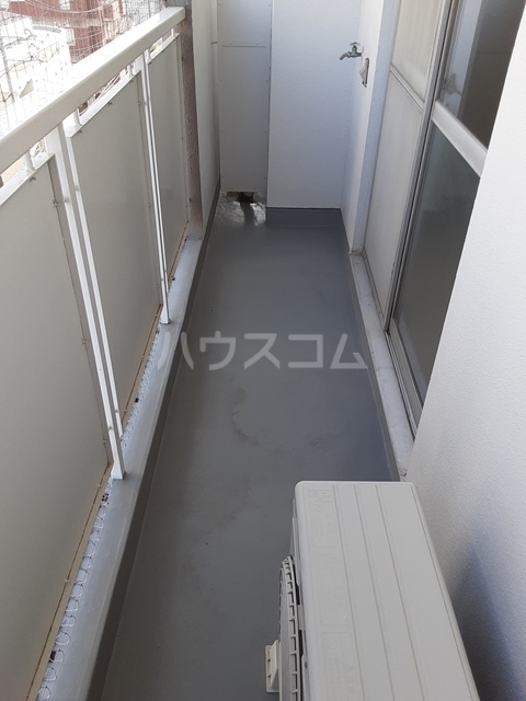 21/30 バルコニー