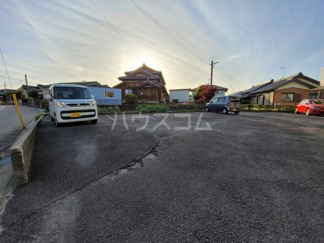 21/30 駐車場