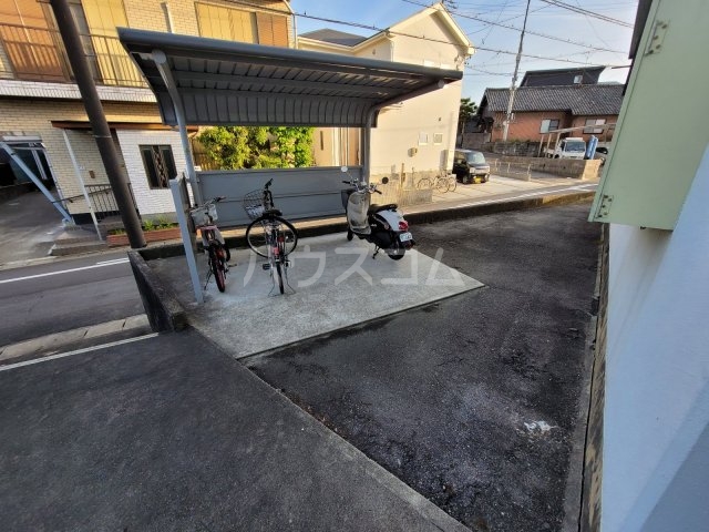 22/30 駐車場