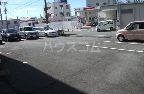 14/15 駐車場